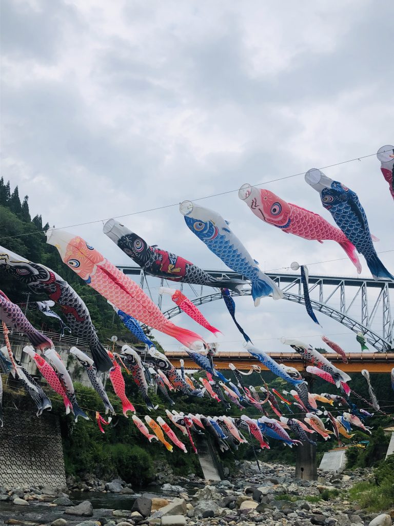宮崎県西臼杵郡日之影町の鯉のぼり